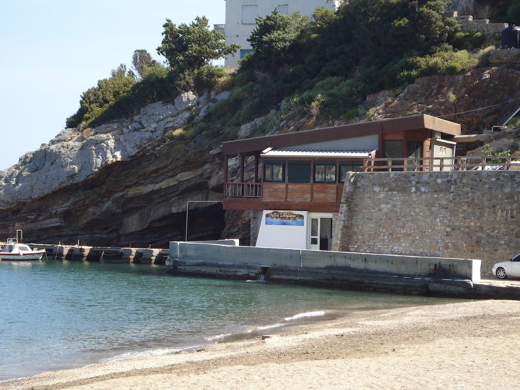 Hotel George Agios Kirykos  Exterior photo