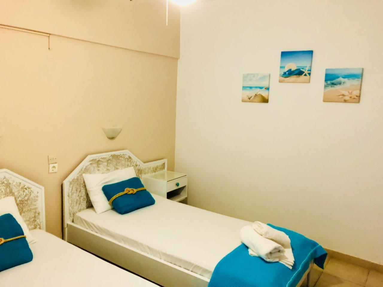 Hotel George Agios Kirykos  Exterior photo